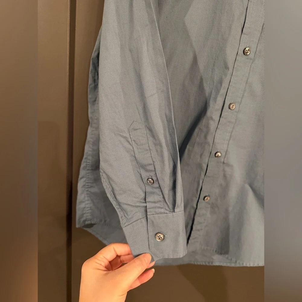 Mens Banana Republic Relaxed Button Down Blue Shirt size Small